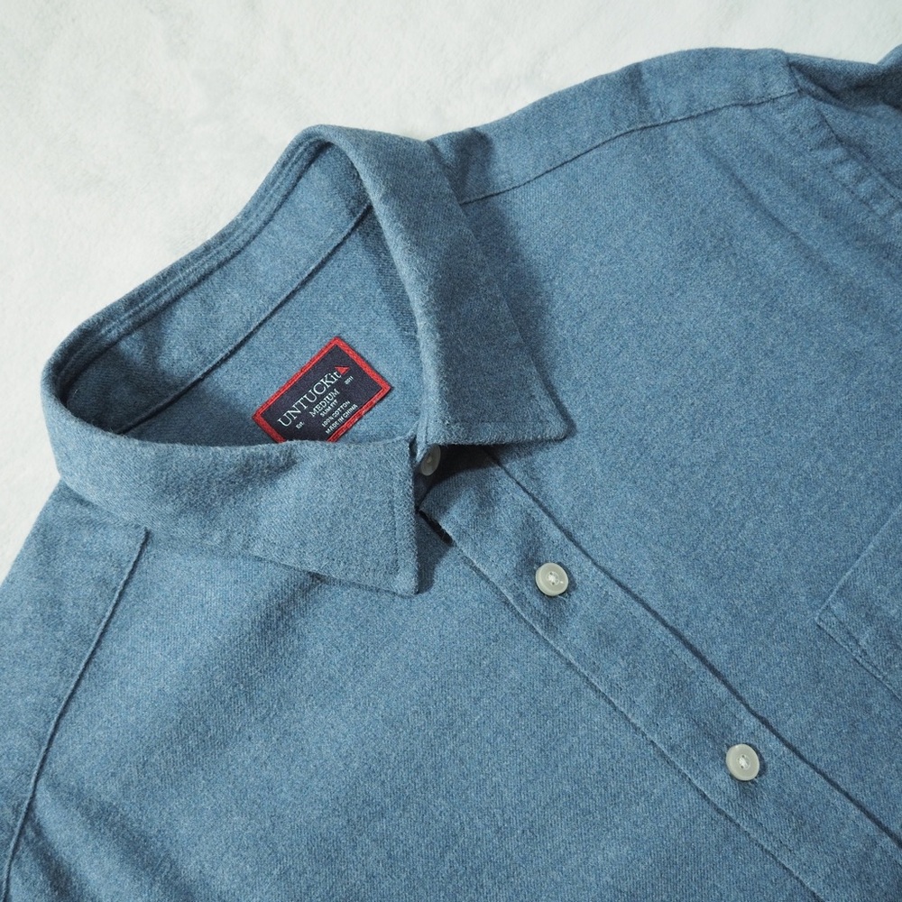 UNTUCKit Sz M  Men's Blue Long-Sleeve Dress Shirt 100% Cotton